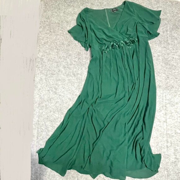 Ever Pretty Green Formal Evening Maxi Dress Size: 5XL - Picture 5 of 8